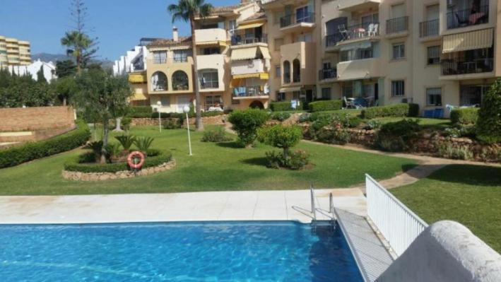 Carihuela Un Dormitorio Junto Al Mar Apartment Torremolinos Bagian luar foto