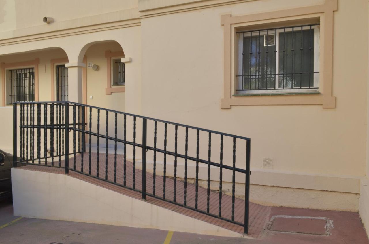 Carihuela Un Dormitorio Junto Al Mar Apartment Torremolinos Bagian luar foto